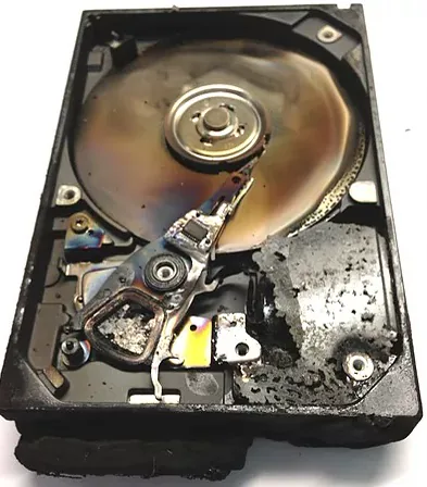 HDD con daño por sobrecalentamiento