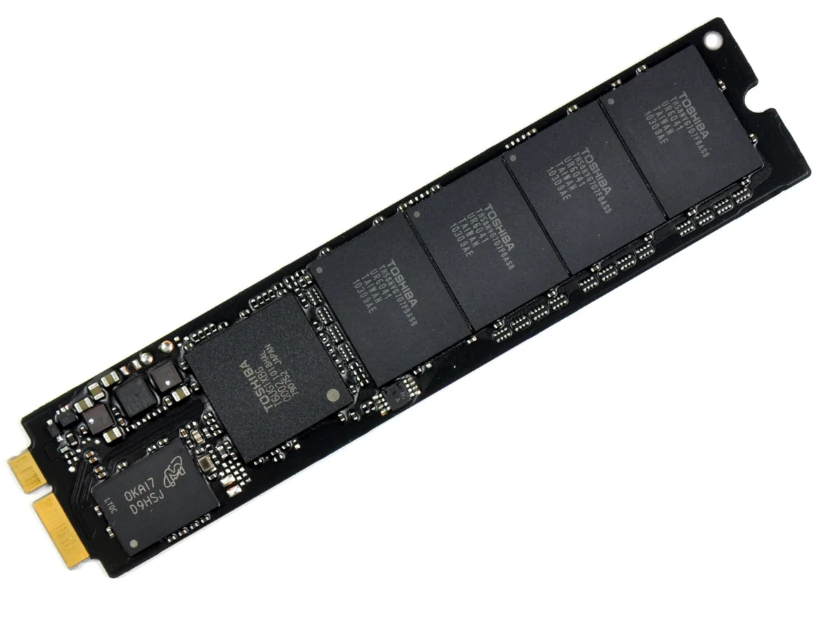 Entrenamiento avanzado en tecnología flash (SSD, USB, microSD)